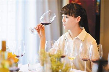 初級品酒師判斷題考試試題