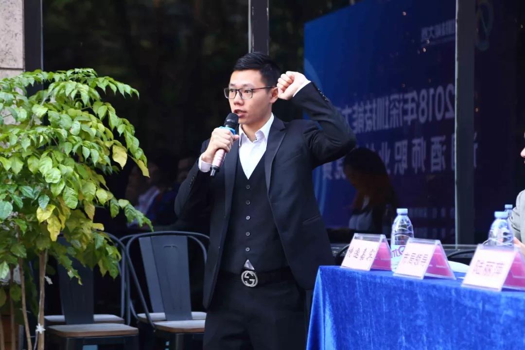 2018深圳調(diào)酒師大賽選手代表肖爽